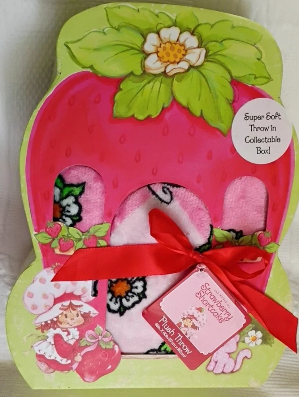 Pink Plush Throw - Collectible Gift Box